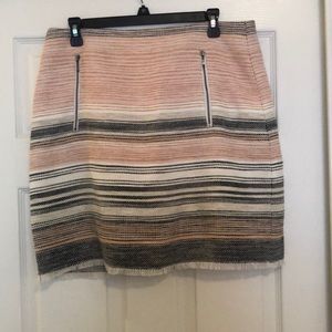⚡️FLASH $10 SALE⚡️ LOFT Skirt